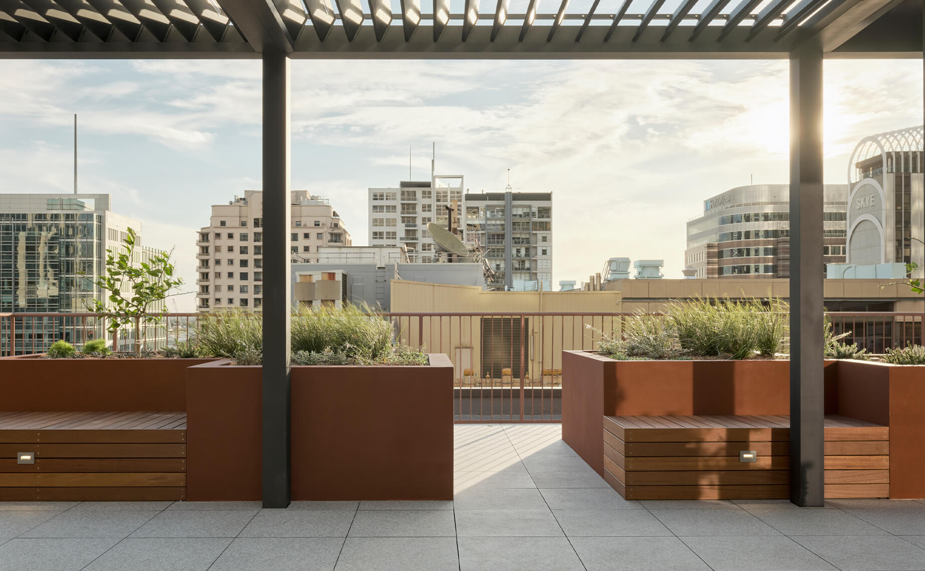 Ceerose_York&Co_05_Mobile_R1